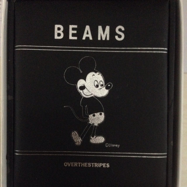 BEAMS(ビームス)のビームス ミッキー 時計 オーバーザストライプス  メンズの時計(腕時計(アナログ))の商品写真