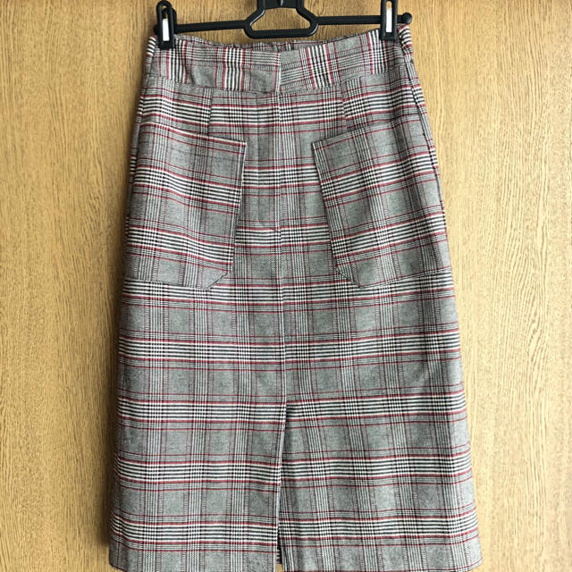 dholic(ディーホリック)のチェックタイトミディスカート レディースのスカート(ひざ丈スカート)の商品写真