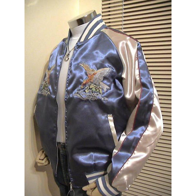 新品 スカジャン イーグル鷹 鷲 ブルー 昔柄 全刺繍 S、M レディースのジャケット/アウター(スカジャン)の商品写真