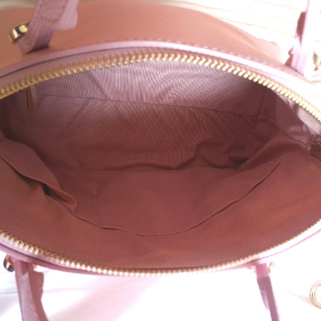 Furla(フルラ)のFURLA　パイパー　Mサイズ レディースのバッグ(ハンドバッグ)の商品写真