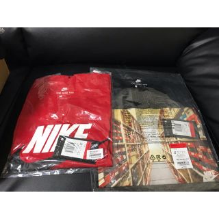 ナイキ(NIKE)の新品 NIKE ナイキ Tシャツ2枚セット L レッド ブラック(Tシャツ/カットソー(半袖/袖なし))