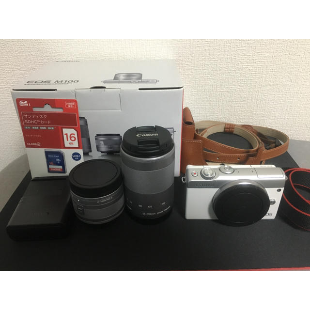 Canon(キヤノン)のCanon EOS M100 ダブルズームキット スマホ/家電/カメラのカメラ(ミラーレス一眼)の商品写真