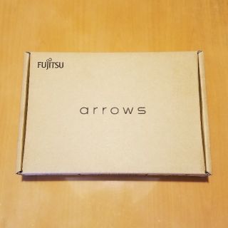 フジツウ(富士通)の【新品未使用】UQ arrows M04 PREMIUM ホワイト SIMフリー(スマートフォン本体)