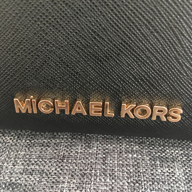 Michael Kors(マイケルコース)のmichael kors ミニ財布 レディースのファッション小物(財布)の商品写真