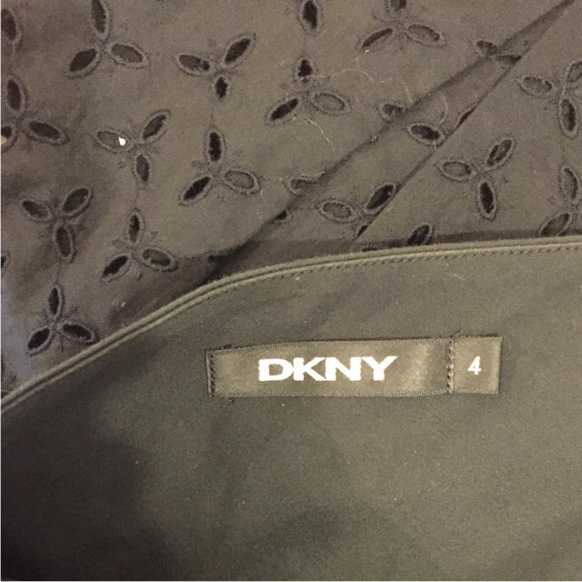 DKNY WOMEN(ダナキャランニューヨークウィメン)のダナキャラン    スカート レディースのスカート(ひざ丈スカート)の商品写真