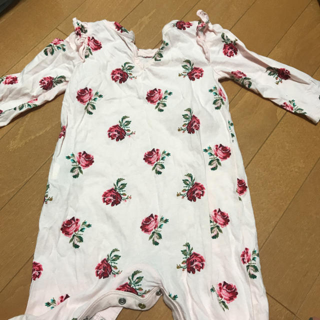 babyGAP(ベビーギャップ)のGAPbaby70長袖ロンパース キッズ/ベビー/マタニティのベビー服(~85cm)(ロンパース)の商品写真