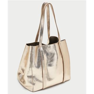 ザラ(ZARA)のZARAザラ＊メタリック本革レザーゴールドbag  数回使用美品(トートバッグ)