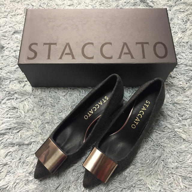 STACCATO パンプス