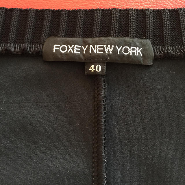 FOXEY(フォクシー)のフォクシーノースリーブ レディースのトップス(カットソー(半袖/袖なし))の商品写真