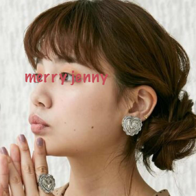 merry jenny(メリージェニー)のvintageハートイヤリング レディースのアクセサリー(イヤリング)の商品写真