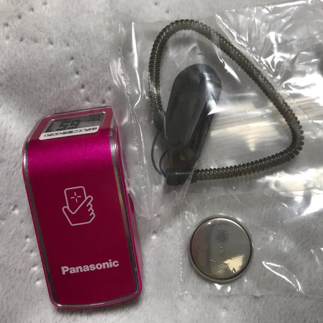 Panasonic(パナソニック)のPanasonic 活動量計 デイカロリ コスメ/美容のダイエット(エクササイズ用品)の商品写真