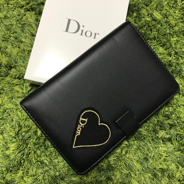 Dior(ディオール)のDior ノベルティ 手帳 インテリア/住まい/日用品の文房具(カレンダー/スケジュール)の商品写真