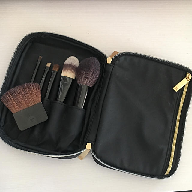 CHANEL  ブラシ ポーチ set