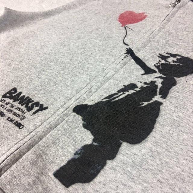 新品 BANKSY バンクシー 風船と少女 ジップアップパーカー  XXL