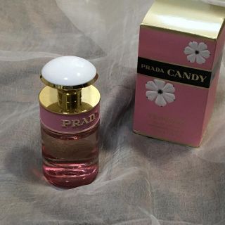 プラダ(PRADA)のPRADA CANDY FLORALE 香水 プラダ(香水(女性用))