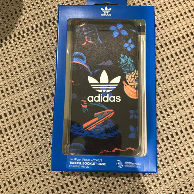 adidas(アディダス)のアディダスオリジナルスiPhoneケースブラック 値下げOK スマホ/家電/カメラのスマホアクセサリー(iPhoneケース)の商品写真