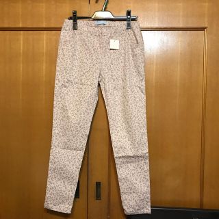 デターナル(DE TER NL)のDE TERNL 新品 レオパ柄パンツ(カジュアルパンツ)