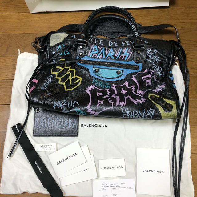 本物 美品 入手困難 バレンシアガ BALENCIAGA ペイント バッグ M