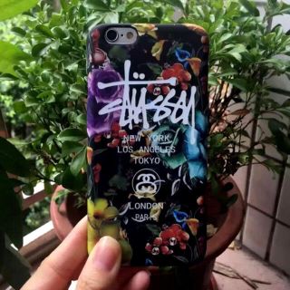 ステューシー(STUSSY)の【新品】iPhone8 ケース(iPhoneケース)