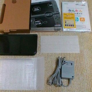 ニンテンドー3DS(ニンテンドー3DS)のnew3dsll　美品(家庭用ゲーム機本体)