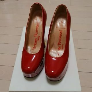 ヴィヴィアンウエストウッド(Vivienne Westwood)のヴィヴィアン・ウエストウッド　エナメル　ハイヒールパンプス👠(ハイヒール/パンプス)