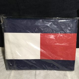 トミーヒルフィガー(TOMMY HILFIGER)のtommy hilfiger クラッチバッグ  トミーヒルフィガー(セカンドバッグ/クラッチバッグ)