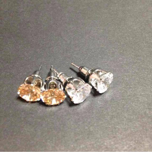 8mm イエロー&クリア 2個セット レディースのアクセサリー(ピアス)の商品写真