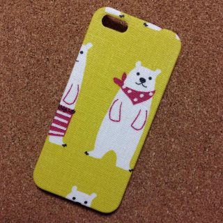 iPhoneケース しろくま イエロー(モバイルケース/カバー)