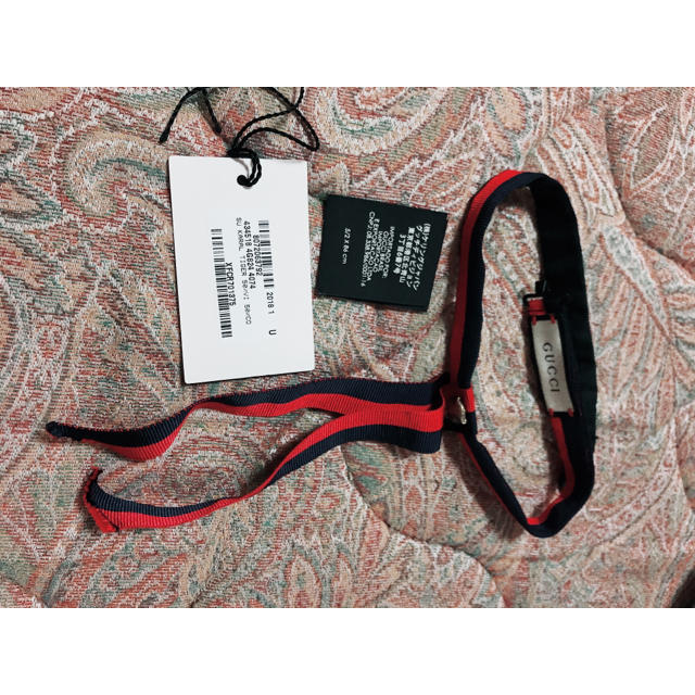 GUCCI キャットヘッドボウタイ