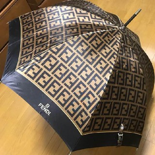 フェンディ 日傘/雨傘（ゴールド/金色系）の通販 17点 | FENDIの 