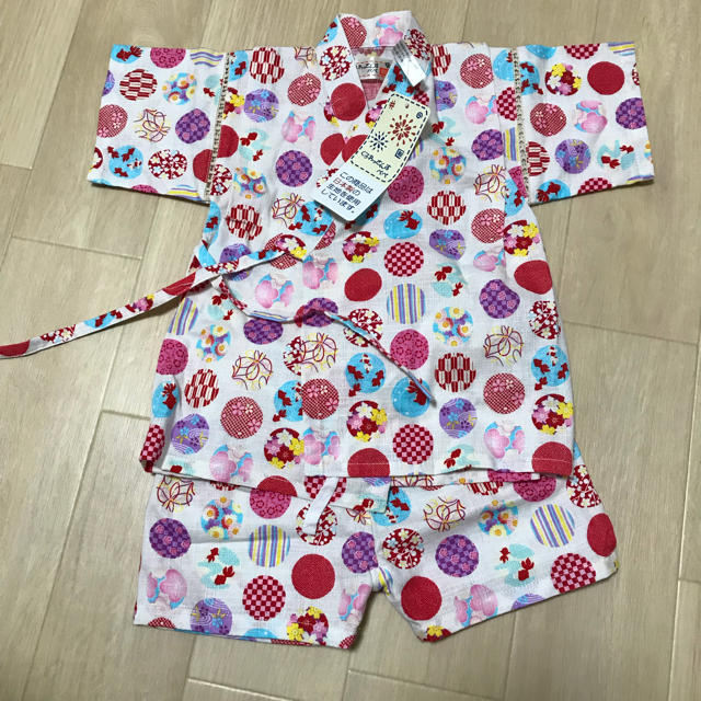 90 甚平 金魚 キッズ/ベビー/マタニティのキッズ服女の子用(90cm~)(甚平/浴衣)の商品写真