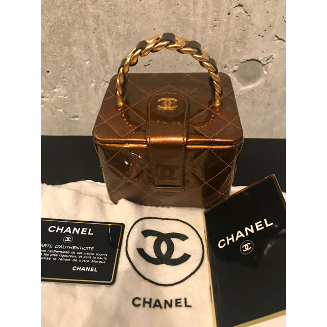 激レア CHANEL シャネル マトラッセ ミニ バニティ バッグ ◼︎22