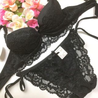 D70M♡総レース黒 紐パン♪ブラ&ショーツset(ブラ&ショーツセット)