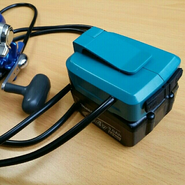 ダイワ電動リール用 マキタバッテリー ケーブルアダプター USB端子付 コードリール