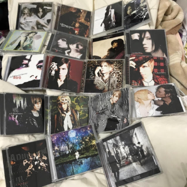 限定価格セール! Acid Black Cherry コレクション ecousarecycling.com