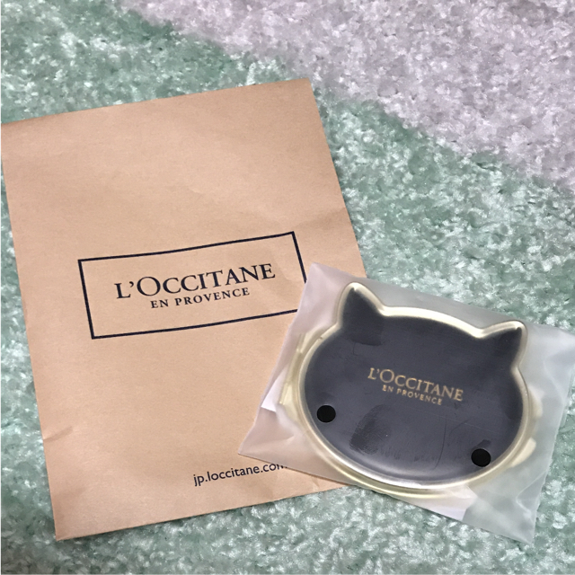 L'OCCITANE(ロクシタン)のロクシタン 黒猫ミラー レディースのファッション小物(ミラー)の商品写真