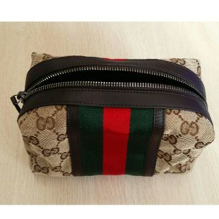 グッチ(Gucci)のGUCCIのポーチ(ポーチ)