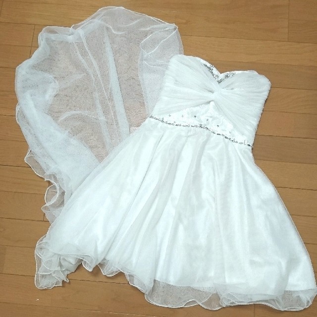 ホワイトドレス レディースのフォーマル/ドレス(ミニドレス)の商品写真