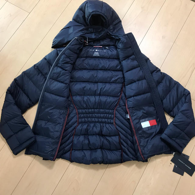 TOMMY HILFIGER(トミーヒルフィガー)の新品★トミーヒルフィガー プレミアムダウン US/Mサイズ レディースのジャケット/アウター(ダウンジャケット)の商品写真