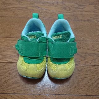 アシックス(asics)のアシックス グリーン 13センチ シューズ(スニーカー)