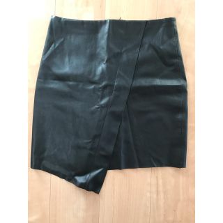 ザラ(ZARA)のZARAフェイクレザースカート(ミニスカート)