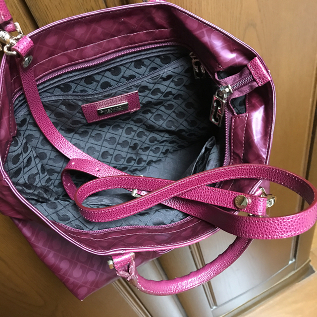 GHERARDINI(ゲラルディーニ)のゲラルディーニ レディースのバッグ(ハンドバッグ)の商品写真