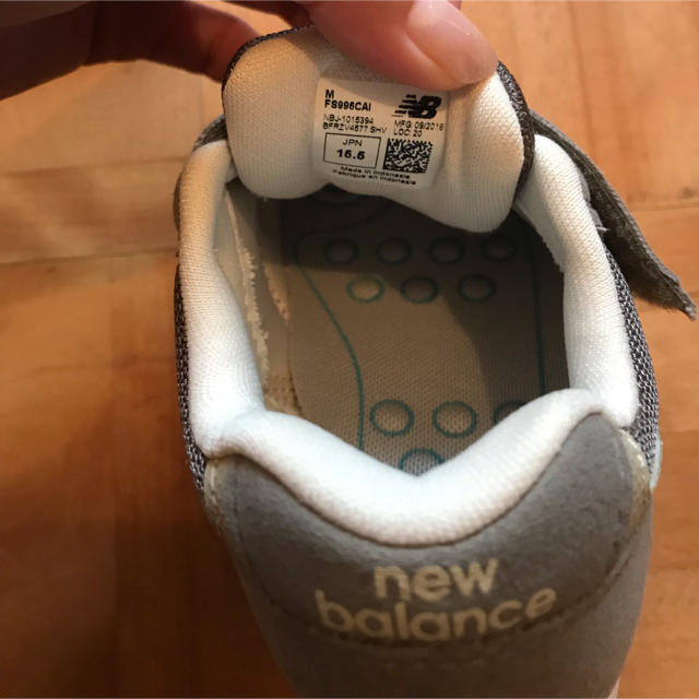 New Balance(ニューバランス)のニューバランス スニーカー 15.5センチ キッズ/ベビー/マタニティのキッズ靴/シューズ(15cm~)(スニーカー)の商品写真