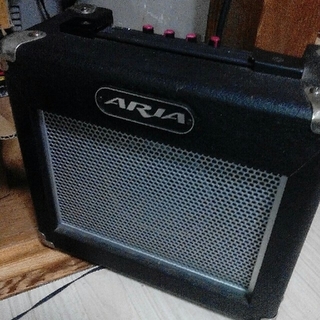 ARIA アンプ(ギターアンプ)