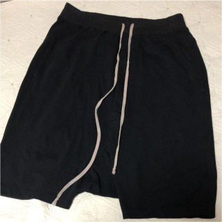 DRKSHDW(ショートパンツ)のフリマアイテム一覧 DRKSHDW(ショートパンツ)のフリマアイテム一覧