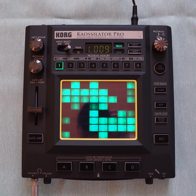 KORG(コルグ)のKORG KAOSSILATOR PRO／コルグ カオシレーター プロ 楽器のDTM/DAW(MIDIコントローラー)の商品写真