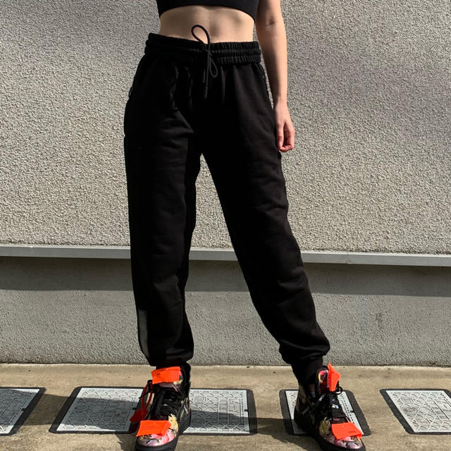 OFF-WHITE(オフホワイト)のSweatpants メンズのパンツ(その他)の商品写真