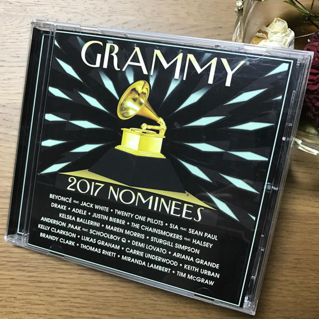 GRAMMY 2017 NOMINEES グラミー賞  オムニバス CD  エンタメ/ホビーのCD(ポップス/ロック(洋楽))の商品写真