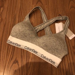 カルバンクライン(Calvin Klein)のCalvin Klein　ブラレット　(ブラ)