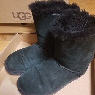 アグ(UGG)のUGG アグ ベイリーボウ ブラック　サイズ8(ブーツ)